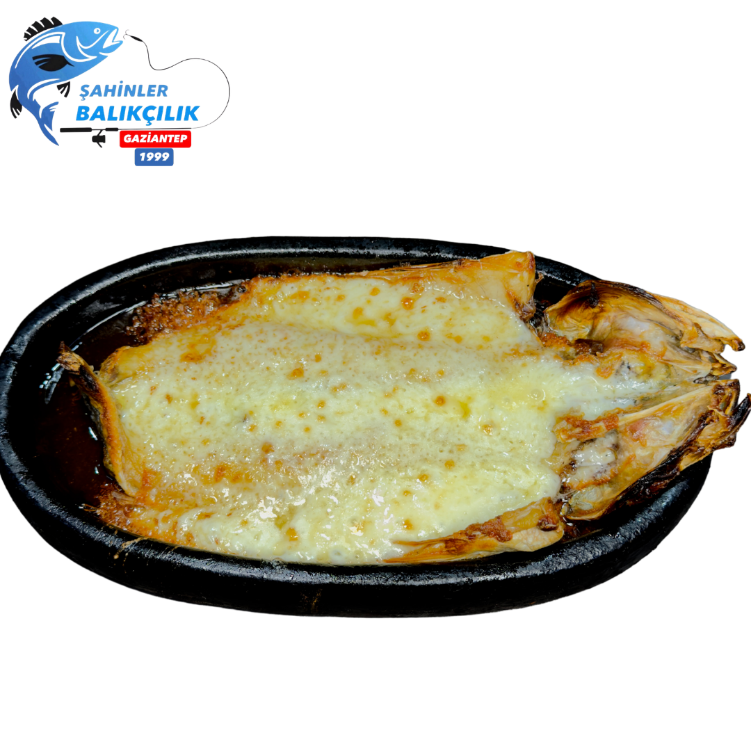 Taş Fırında Kaşarlı Levrek